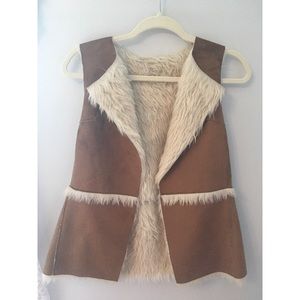 Hollister brown faux fur vintage inspired jacket